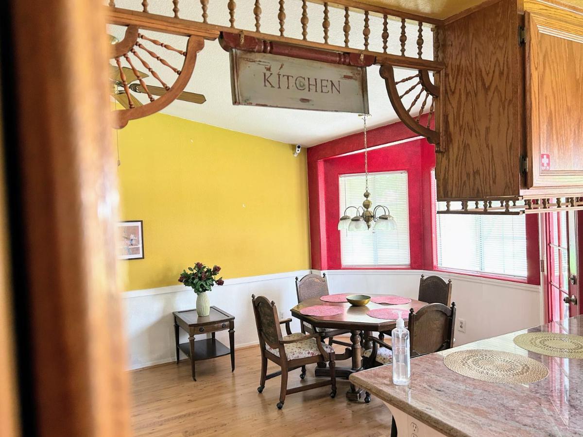 Vineyard Vista Suite With Tv And Private Bathroom Hemet Dış mekan fotoğraf